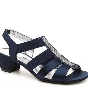 DAVID TATE EVENT GLADIATOR SANDAL SIZE 7.5WW